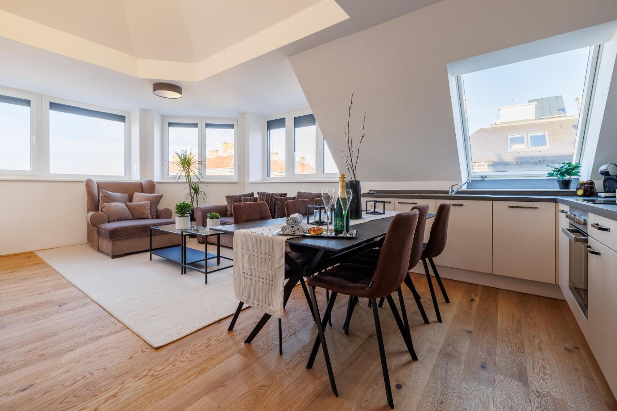 Symphony Apartments 40 - Modern Loft With Terrace And Grill In Central Location Vienna Exterior photo