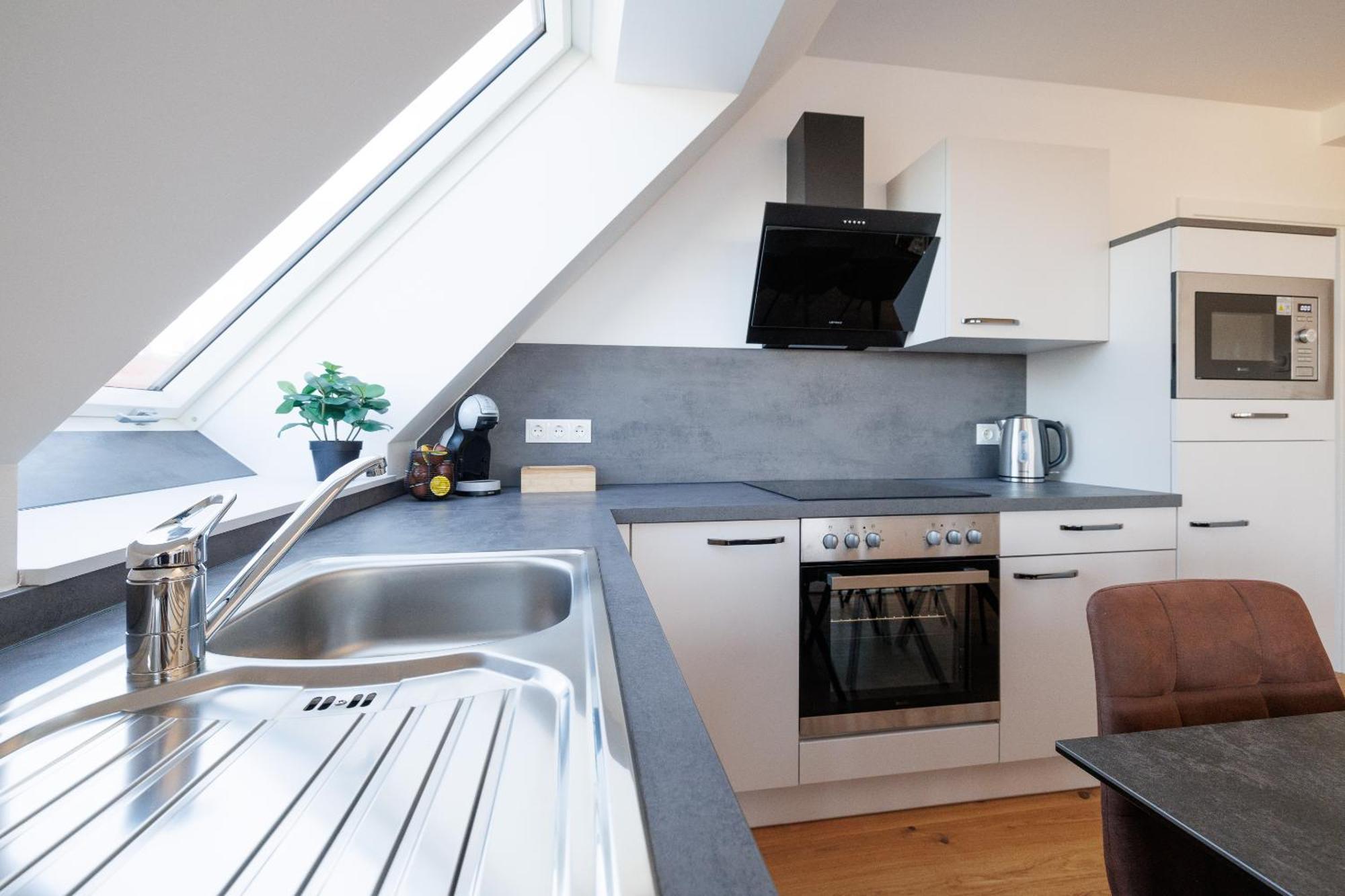 Symphony Apartments 40 - Modern Loft With Terrace And Grill In Central Location Vienna Exterior photo