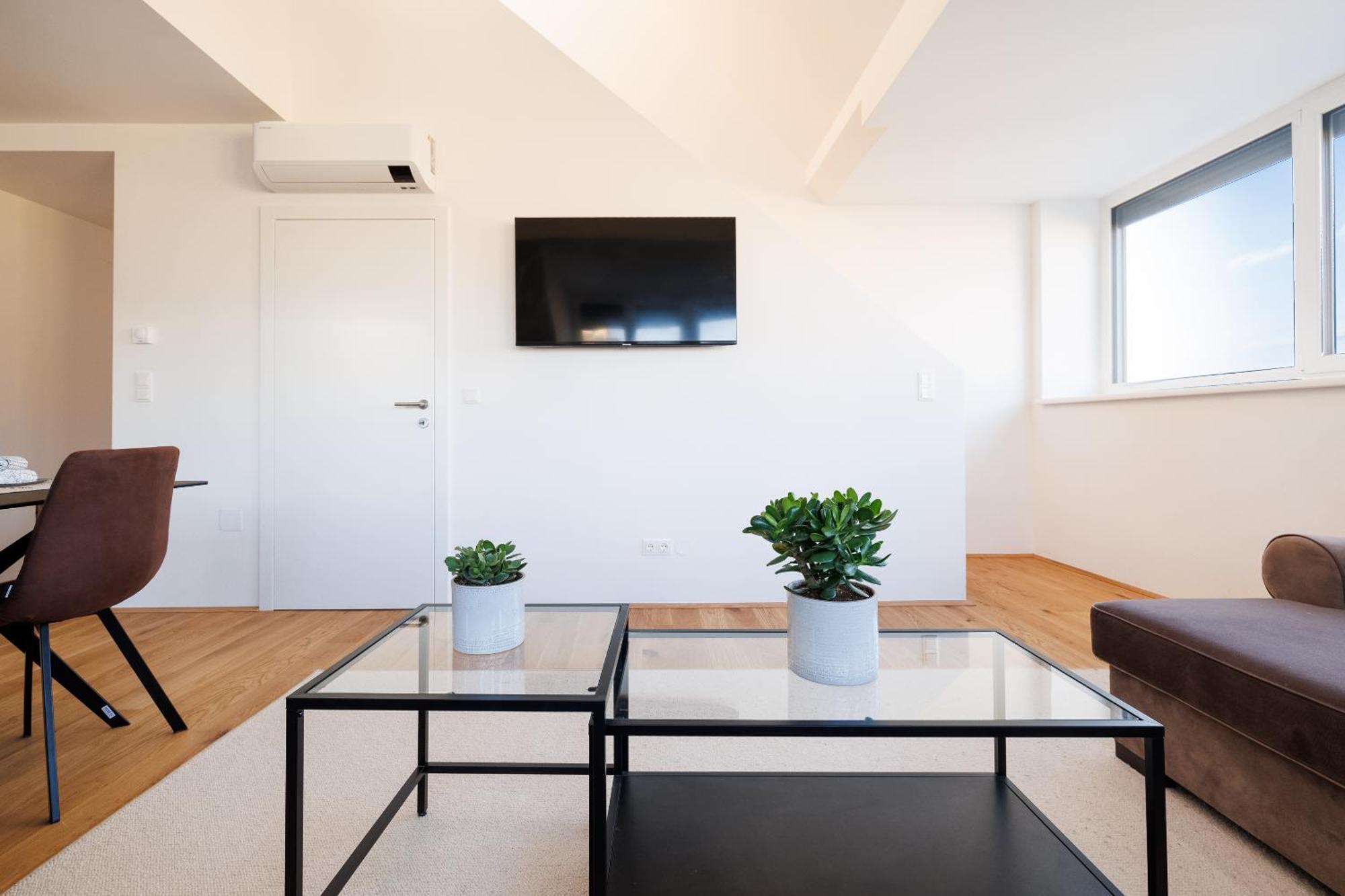 Symphony Apartments 40 - Modern Loft With Terrace And Grill In Central Location Vienna Exterior photo